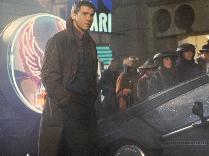 The street scenes in "Blade Runner" were filmed at Warner Bros. Studio | Photo: Warner Bros.