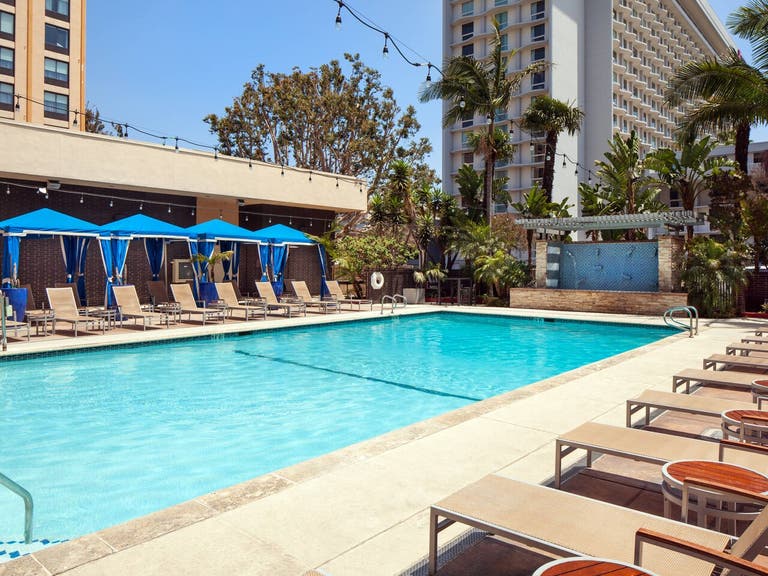 Outdoor Pool at the Four Points by Sheraton LAX