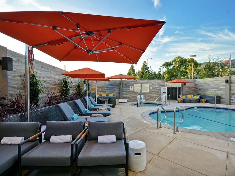 Outdoor Pool at Hampton Inn & Suites Los Angeles Burbank Airport