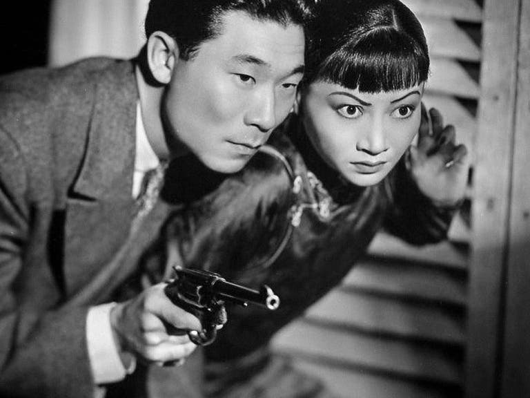 Philip Ahn with Anna Mae Wong in the film Daughter of Shanghai 1937