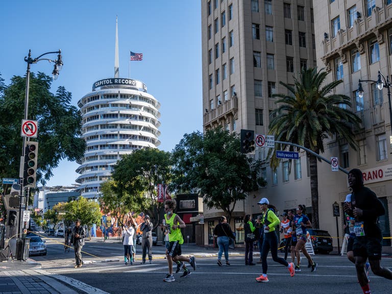 Los Angeles Marathon Capitol Records Building