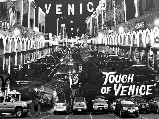 “Touch of Venice” | Photo courtesy of Karen A. Romanko, Flickr